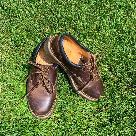 Vintage Brown Dr. Martens - Picture 2 of 4